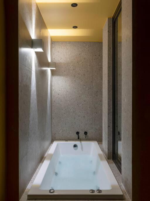 Apartment Hoppersgr- Amazing In The Heart Of - 6